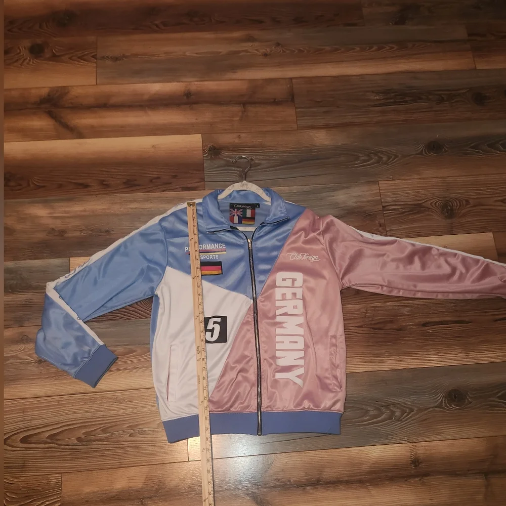 Club Foreign Jacket Size Large - Picture 4 of 11